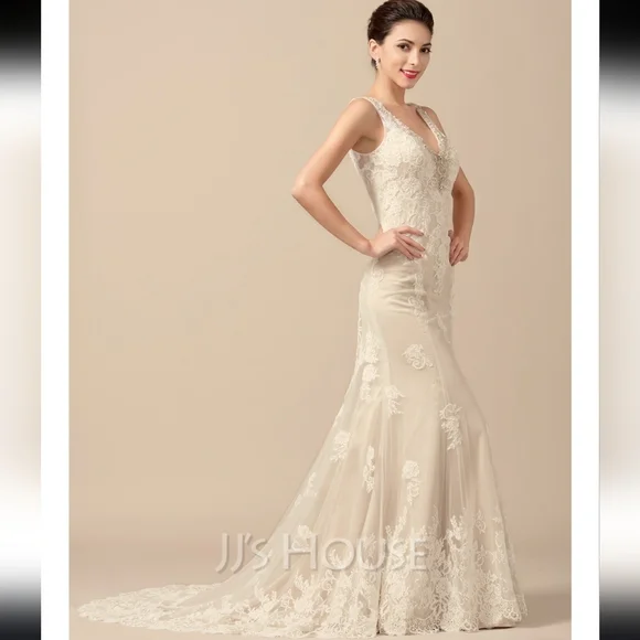 JJs House Cream Sheath Wedding Gown Sleeveless V-Neck - Picture 6 of 7